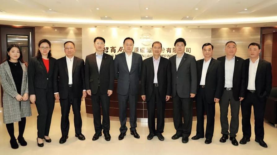 参加会见的还有上海海事大学校友联络处,教育发展基金会办公室主任
